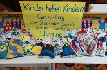 Kinder Helfen Kindern – Eine Spendenaktion Vom Ganztag Der Stecknitz-Schule