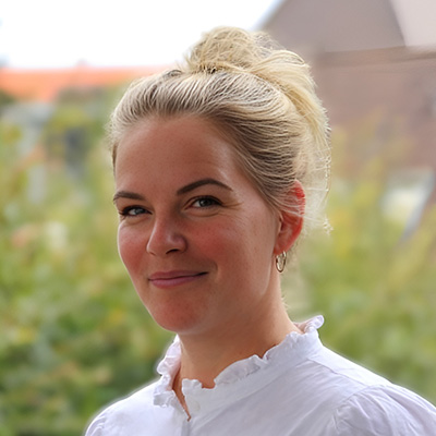 Simone-2