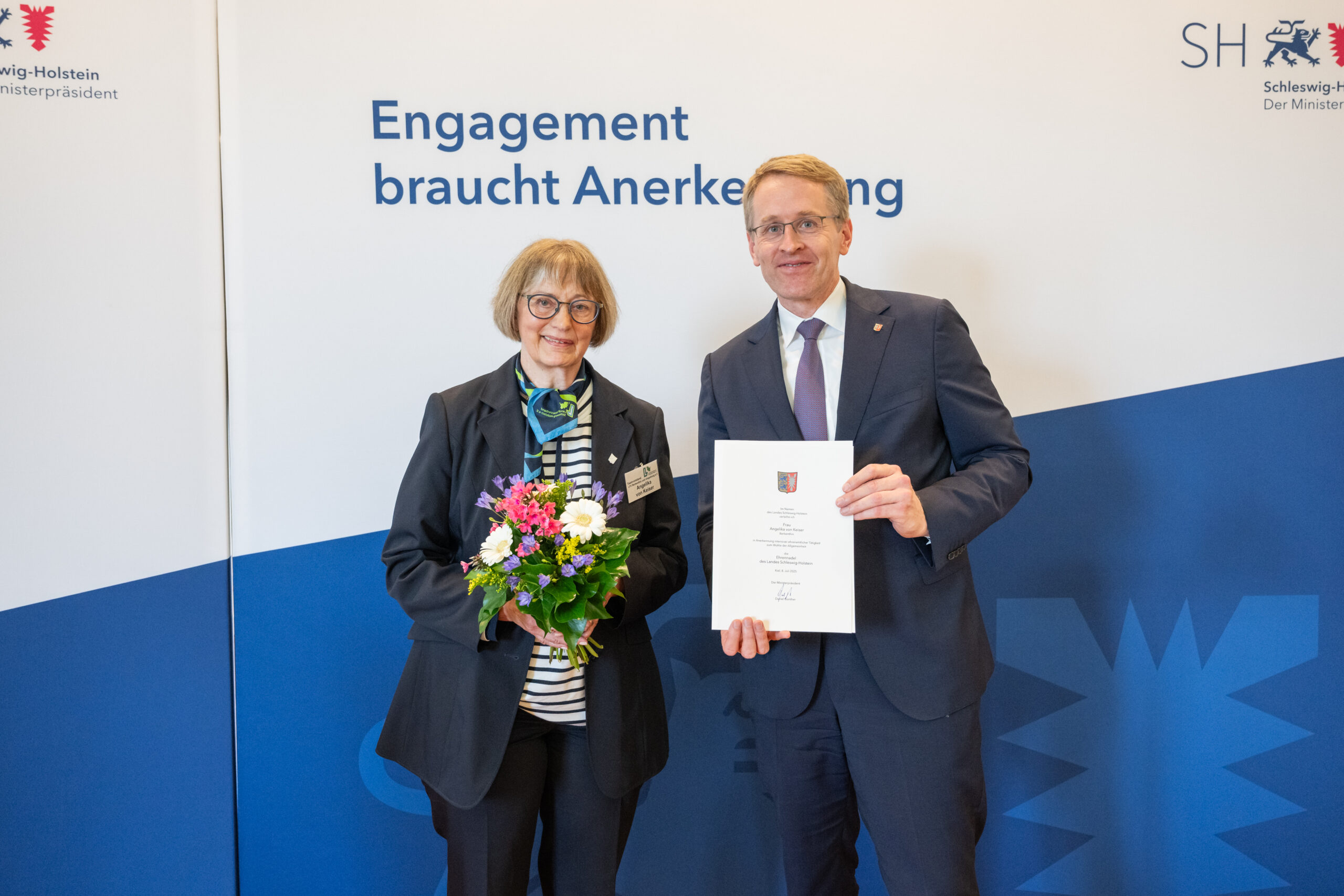 Landfrau Angelika Von Keiser Erhält Ehrennadel Des Landes Schleswig-Holstein